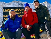 Larke Pass in Manaslu Circuit Trek 