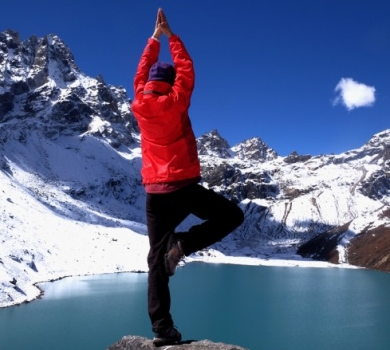 Gokyo Chola Pass Trek 